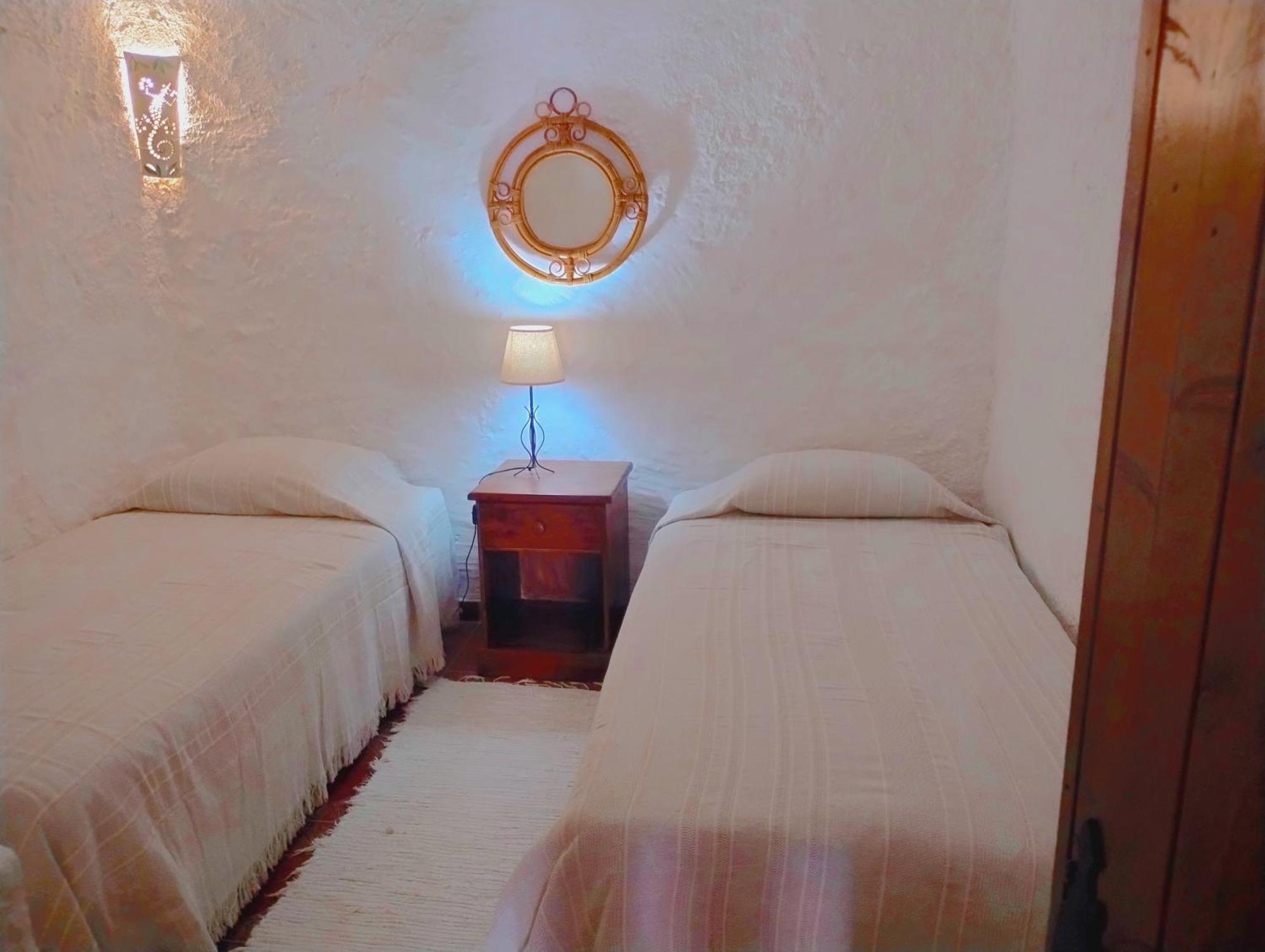 Cueva Alfano Villa Freila Luaran gambar